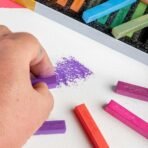 Soft Pastels in Tin Box Signature 36pc - Image 5