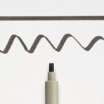 Sakura Pigma Graphic - Pigment Calligraphy Pen 3.0mm Black - Image 2